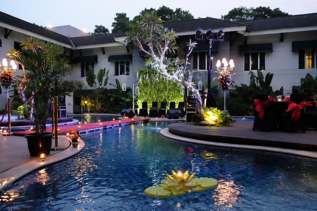 Patra Bandung Hotel Eksteriør bilde