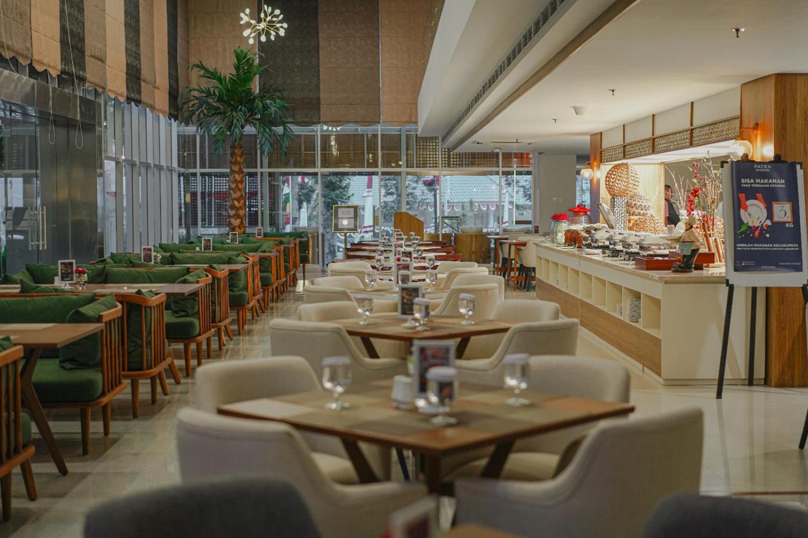 Patra Bandung Hotel Eksteriør bilde