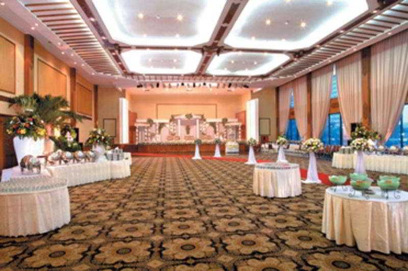 Patra Bandung Hotel Eksteriør bilde