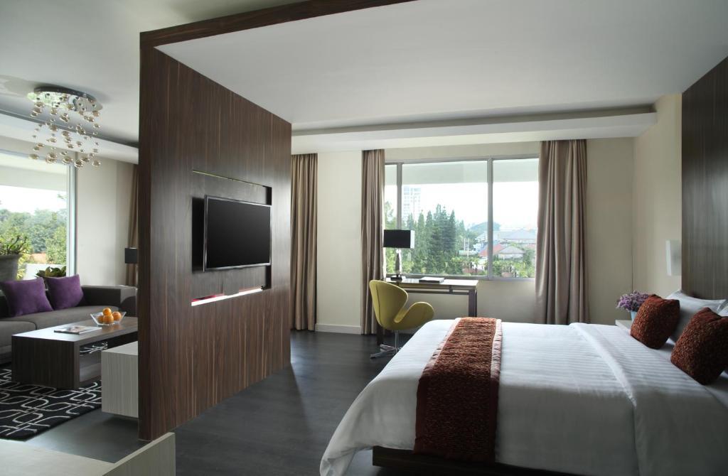 Patra Bandung Hotel Eksteriør bilde
